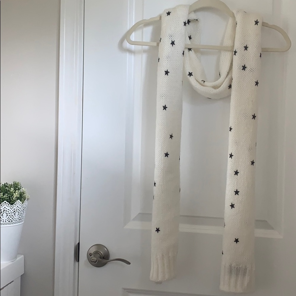 Wooden Ships Scarf Knit